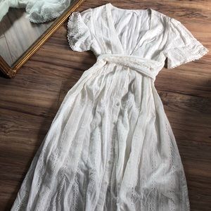 ASTR The Label White Patterned Midi Dress